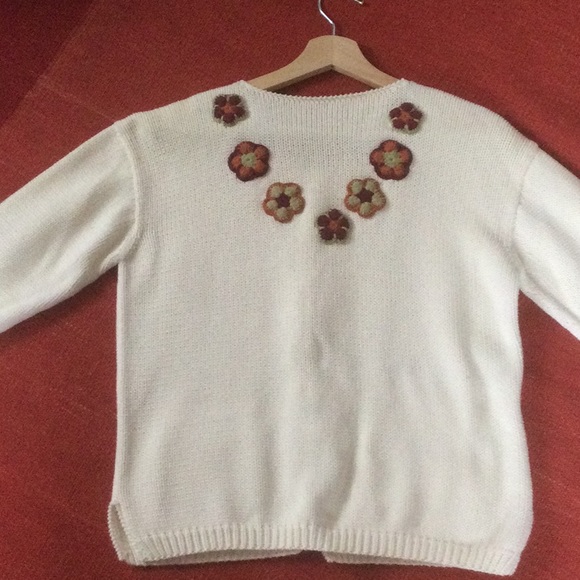Hand knitted and embellished sweater. - Picture 5 of 5